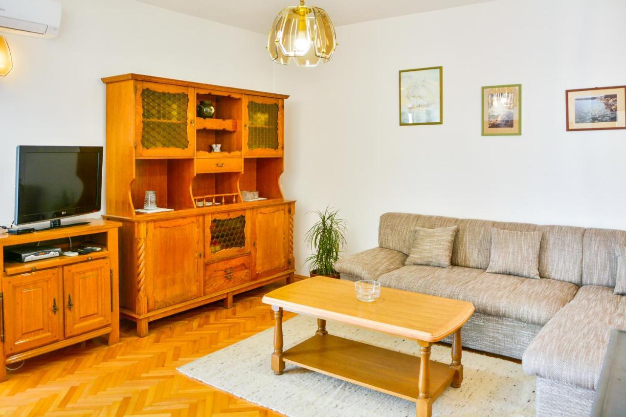 Apartament Apartman Gabrijela Senj  Zewnętrze zdjęcie