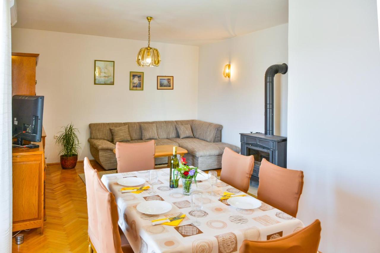 Apartament Apartman Gabrijela Senj  Zewnętrze zdjęcie