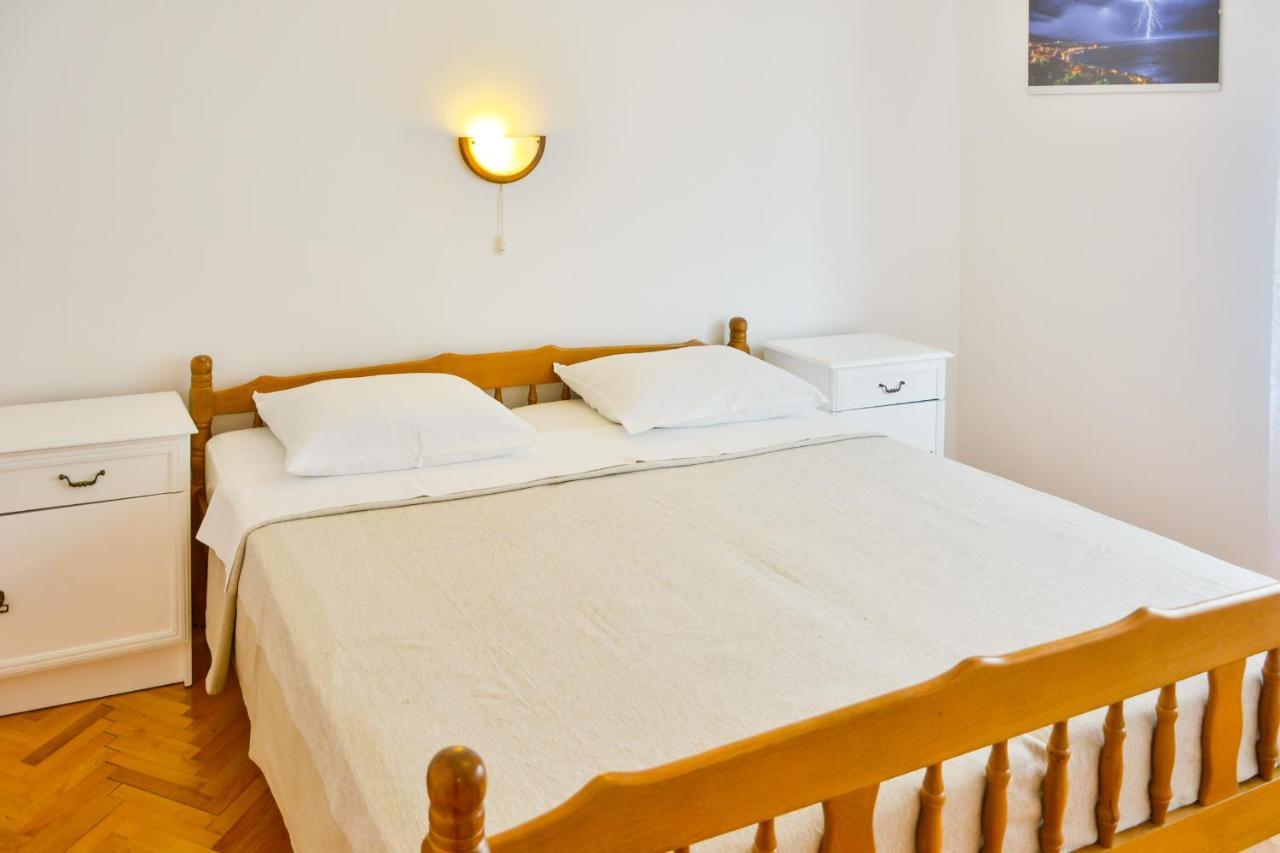 Apartman Gabrijela Senj  Zewnętrze zdjęcie
