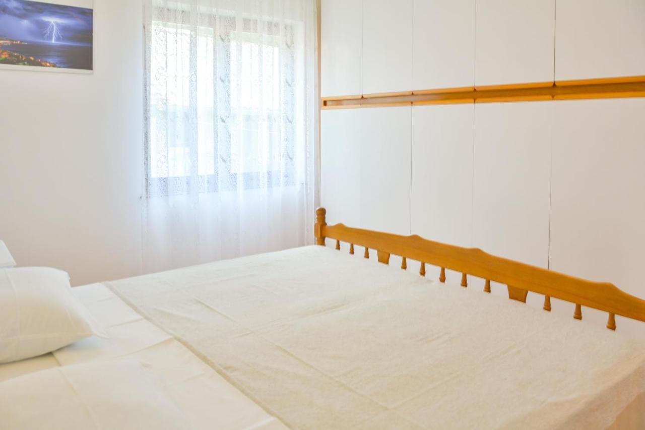 Apartament Apartman Gabrijela Senj  Zewnętrze zdjęcie